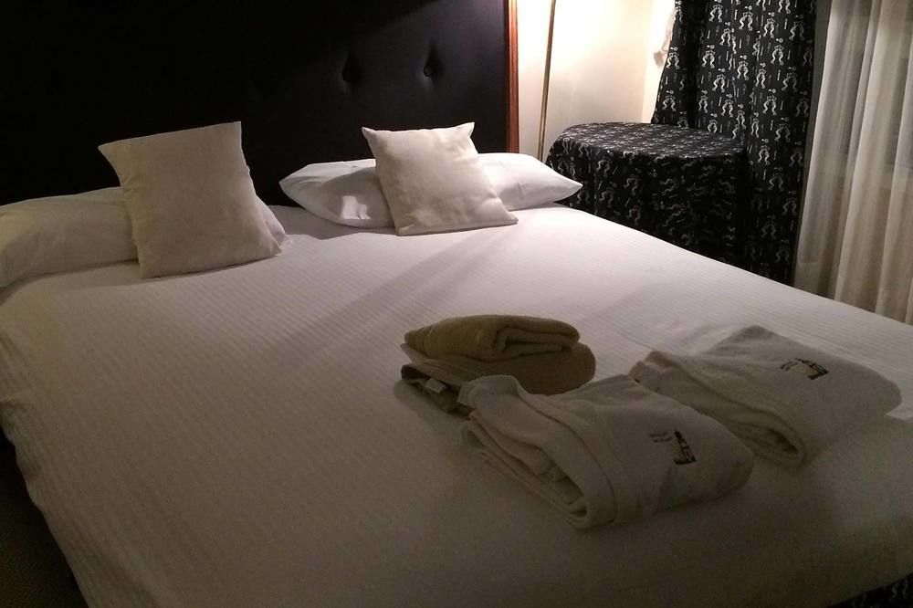 Hotel Marina Del Faro 4*